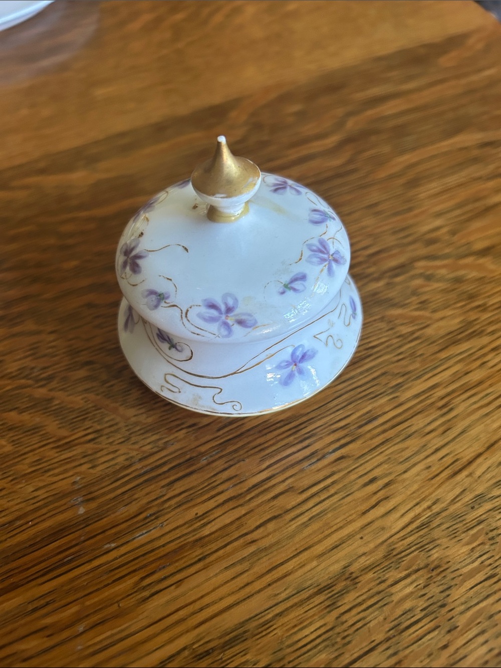 Vintage Floral Porcelain Trinket Box in White and Lavender